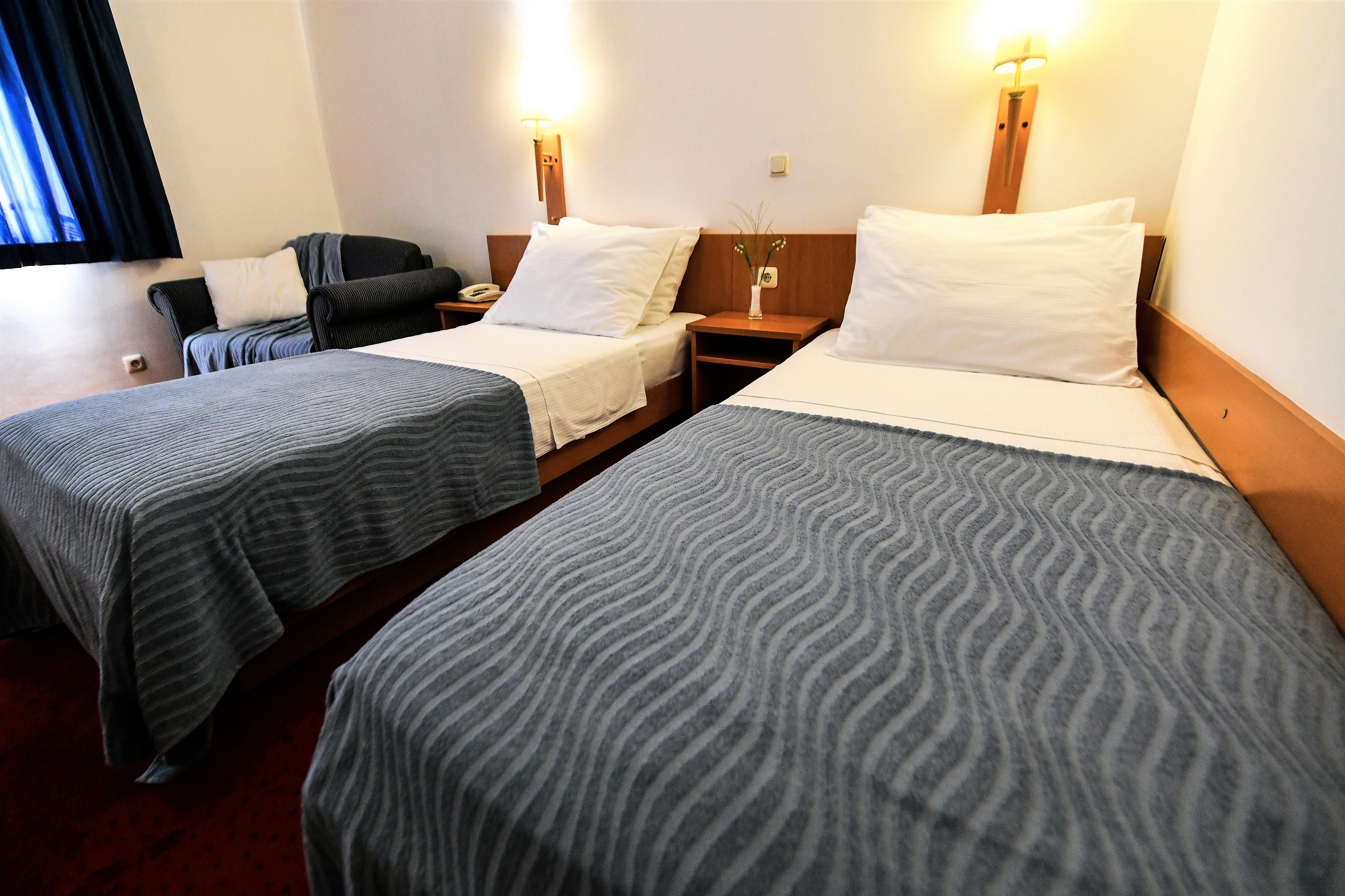 Hotel Alkar シニ エクステリア 写真