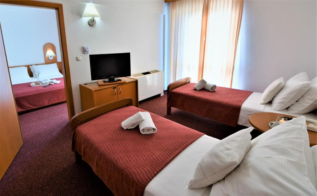 Hotel Alkar シニ エクステリア 写真